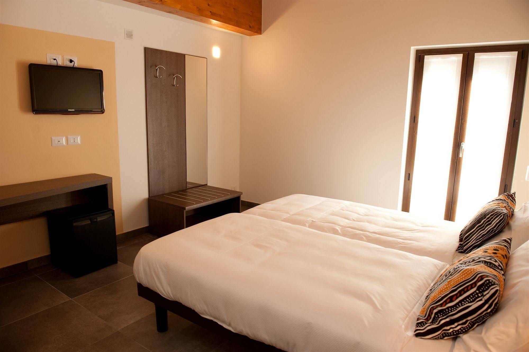 Hotel Il Mulinum Porlezza Luaran gambar